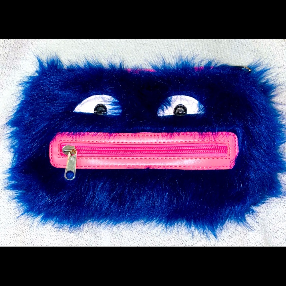 Furry face bag
